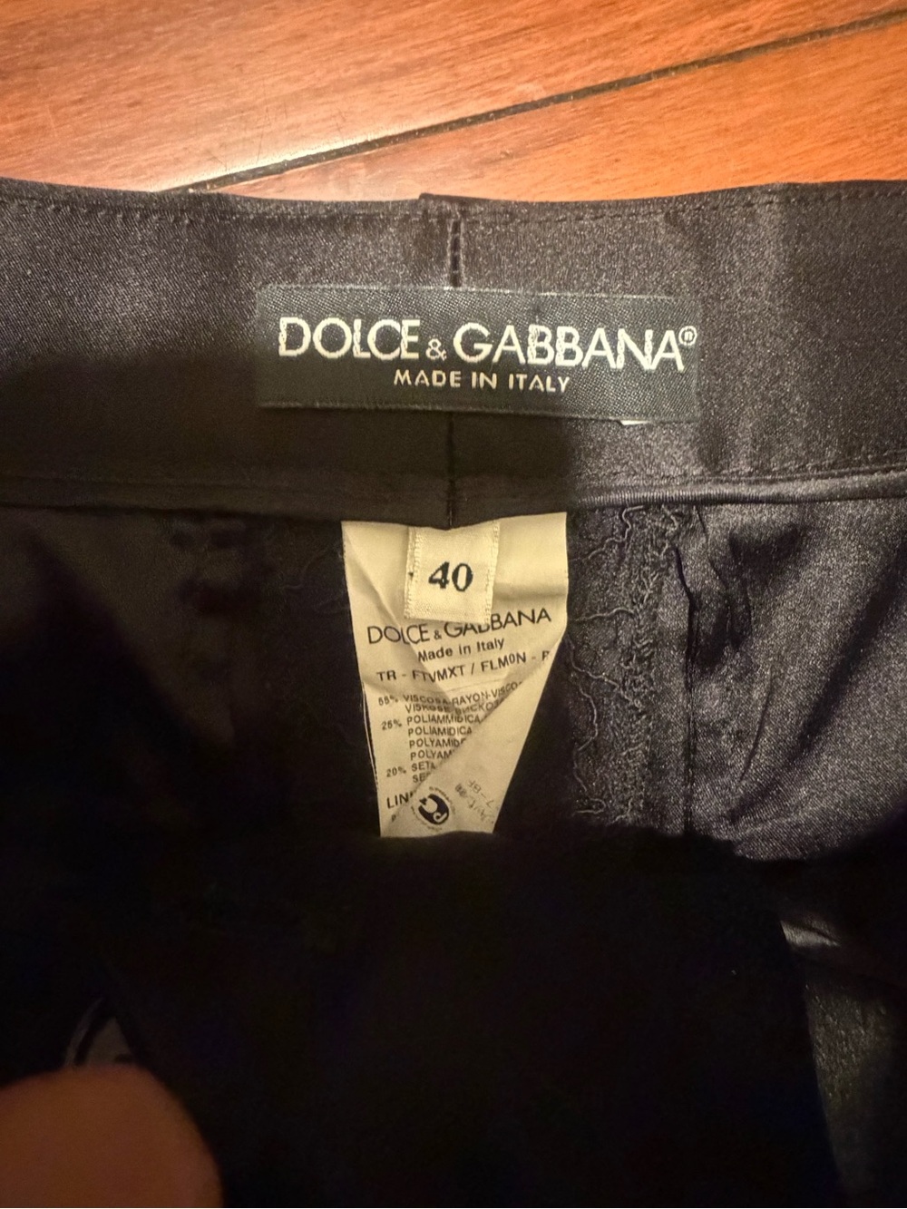 Dolce & Gabbana Black Lace Cropped Trousers - Picture 7 of 14